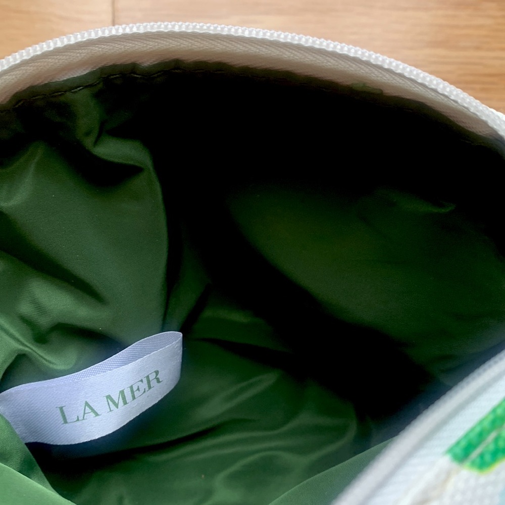 NWT LA MER LINED MAKE-UP OR TOILETRY BAG, COULD ALSO BE USED FOR A WALLET - Picture 3 of 4